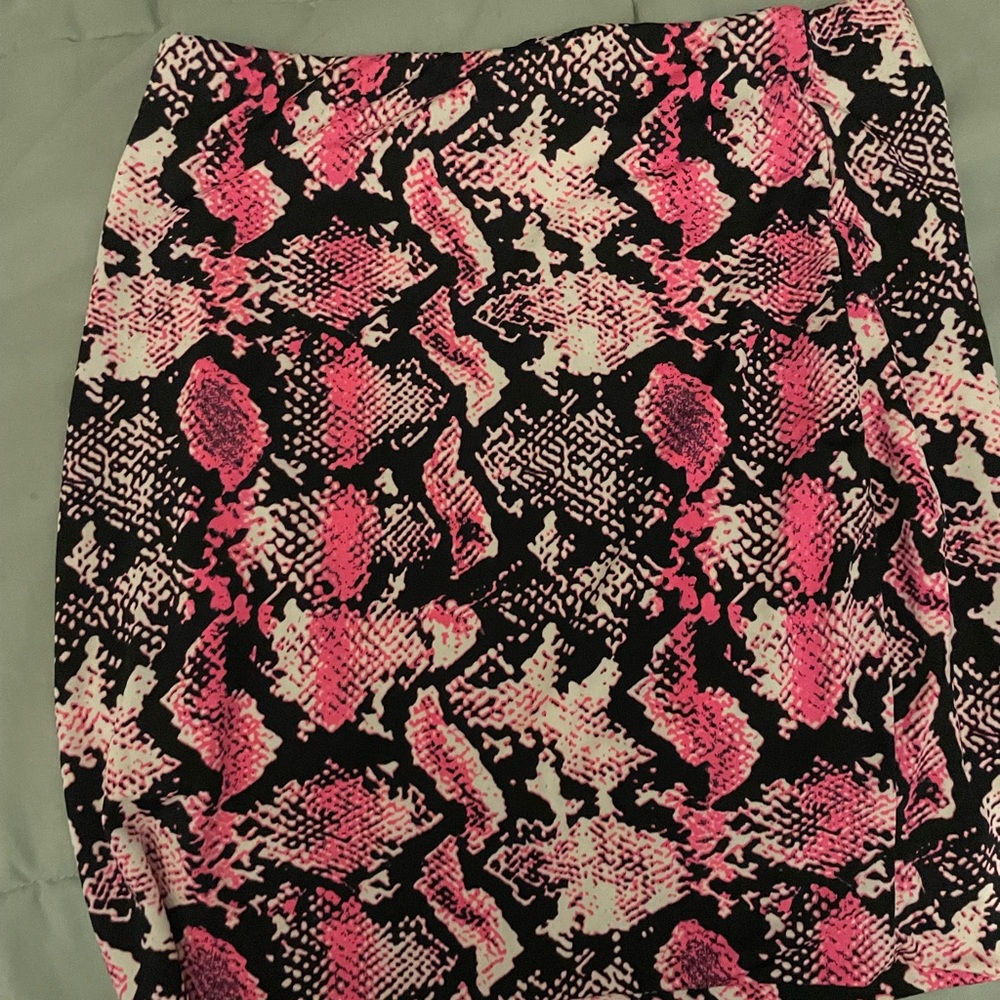 pink skirt stretchy size small